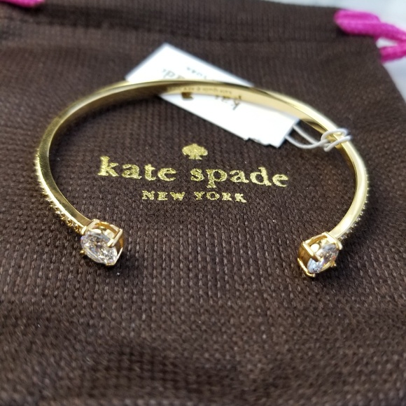 🛑⬇️Kate Spade gold diamond bangle - Picture 4 of 8